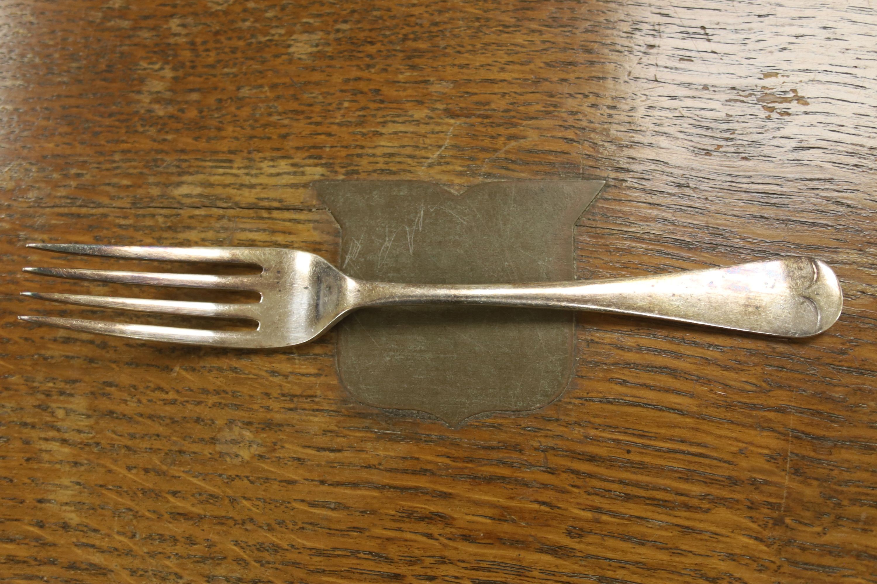 A Walker and Hall canteen of cutlery